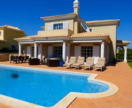 Vale Do Garrao Sleeps 12 Pool Air Con Wifi Villa *