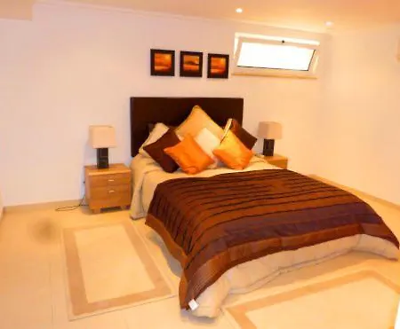 Vale Do Garrao Sleeps 12 Pool Air Con Wifi